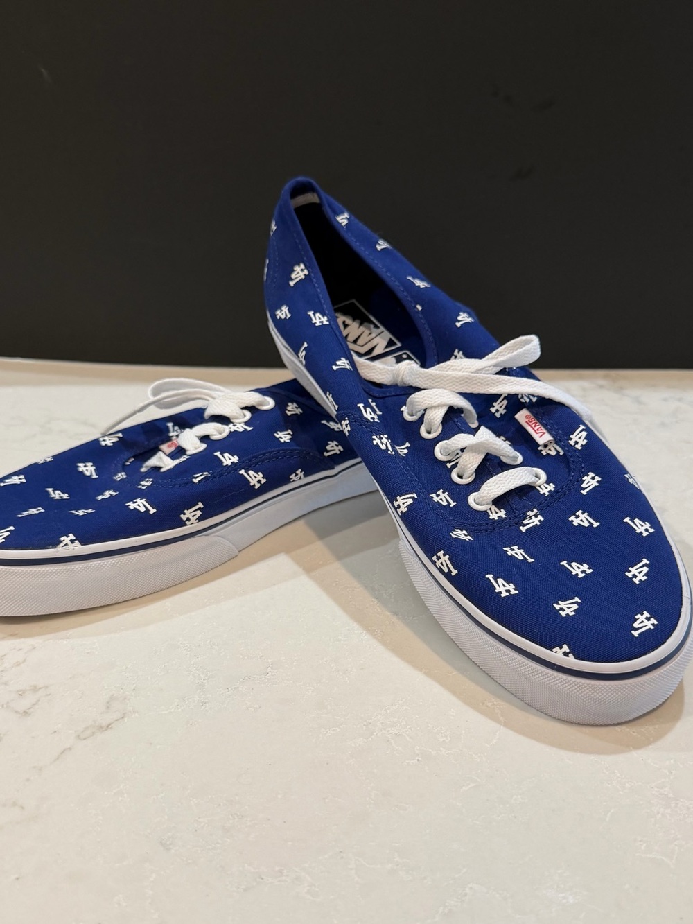 NWOT Vans Blue MLB Los Angeles Dodgers Canvas Lace U Sneakers